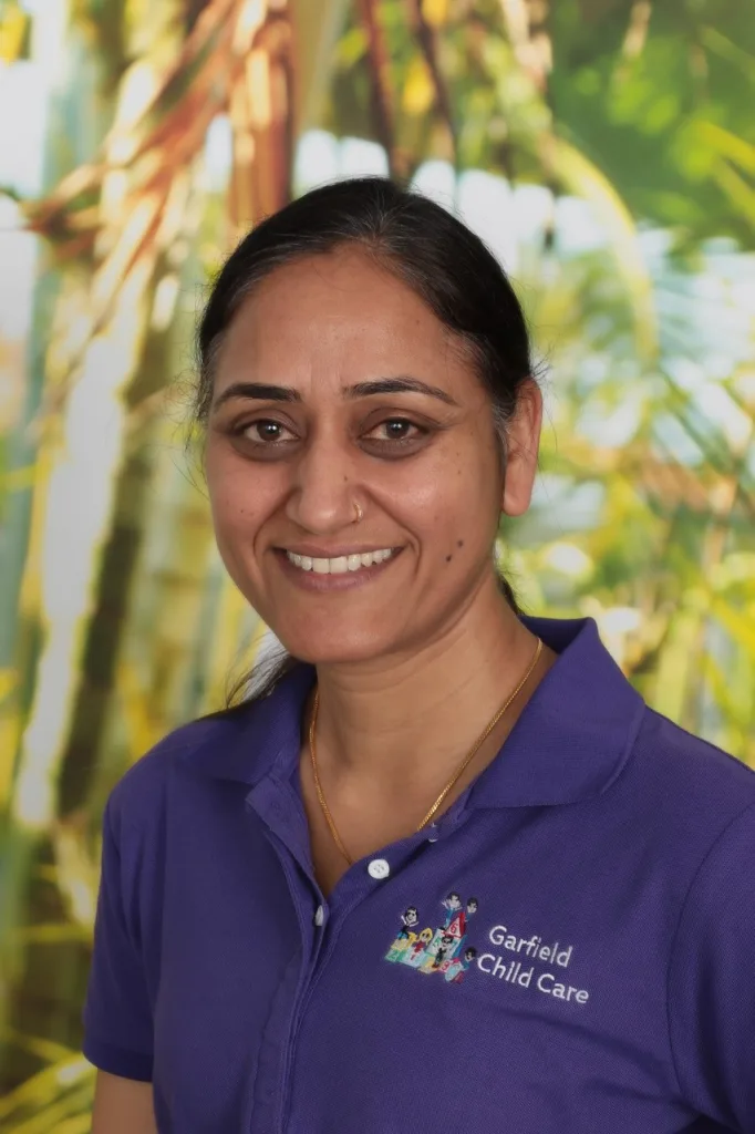 Our kind and caring educators provide high-quality learning for children at Garfield Childcare centre in Wentworthville NSW